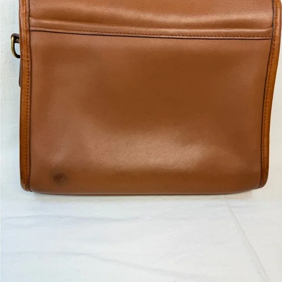 Coach Vintage Court Bag 9870 British Tan Original Hangtag Crossbody USA - Picture 5 of 16